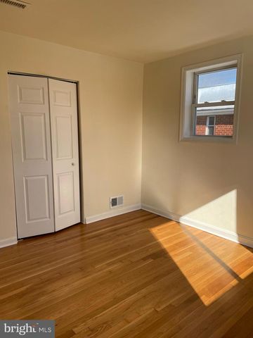 2410 LEWISDALE DR, Hyattsville, MD 20783