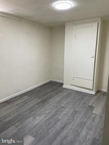 2410 LEWISDALE DR, Hyattsville, MD 20783