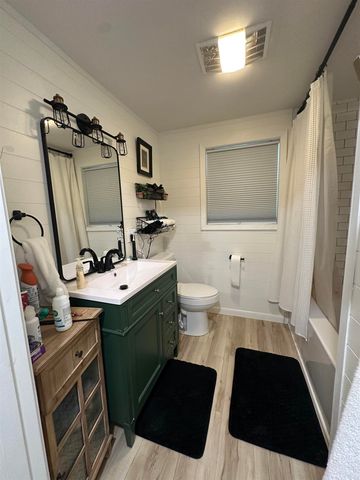 113 Dover Dr, Houma, LA 70363