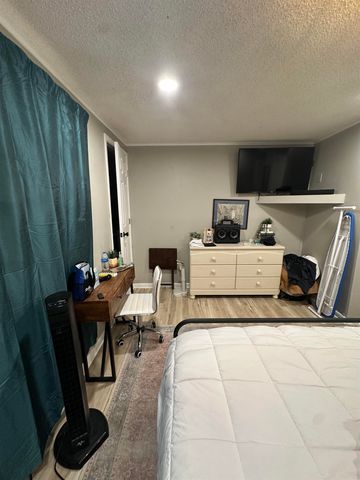 113 Dover Dr, Houma, LA 70363