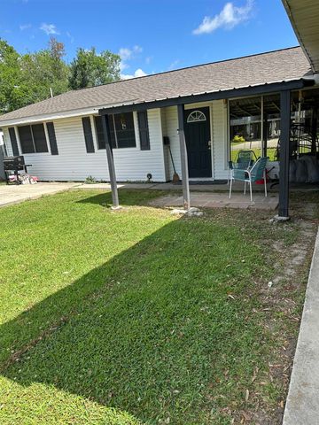 113 Dover Dr, Houma, LA 70363