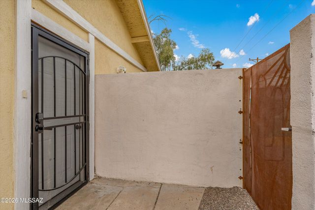 2841 N Richey Boulevard, Tucson, AZ 85716