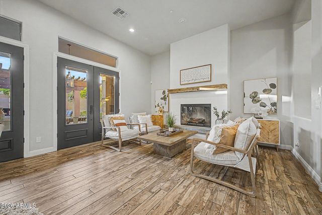 27814 N 15TH Drive, Phoenix, AZ 85085