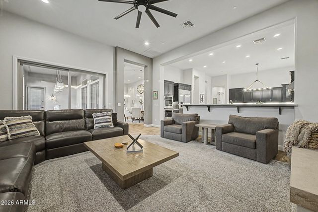 27814 N 15TH Drive, Phoenix, AZ 85085