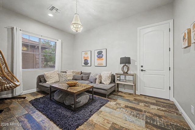 27814 N 15TH Drive, Phoenix, AZ 85085