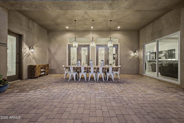 27814 N 15TH Drive, Phoenix, AZ 85085