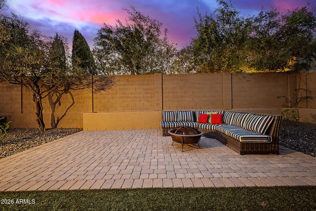 27814 N 15TH Drive, Phoenix, AZ 85085