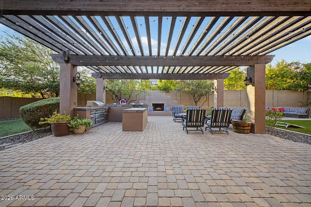 27814 N 15TH Drive, Phoenix, AZ 85085