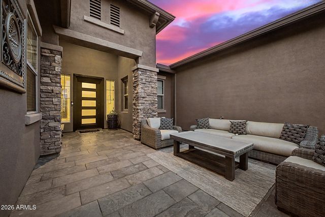 27814 N 15TH Drive, Phoenix, AZ 85085