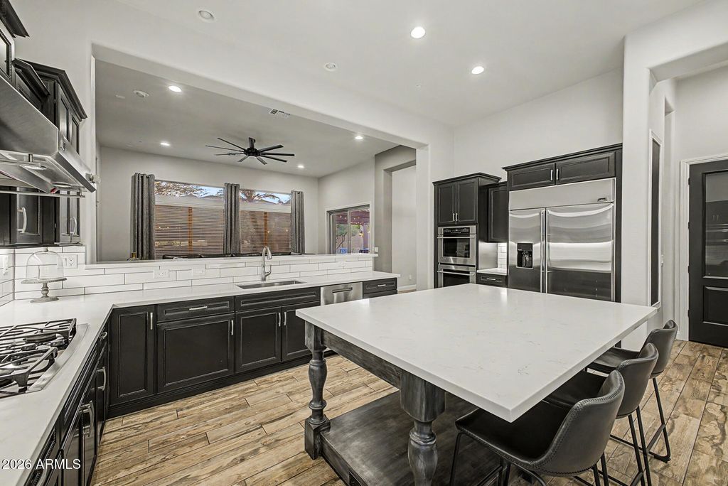 27814 N 15TH Drive, Phoenix, AZ 85085 — photo 2