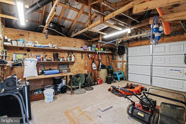 21 BRIARDALE RD, Dauphin, PA 17018