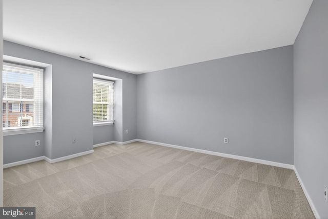 7333 LEWINSVILLE PARK CT, Mclean, VA 22101