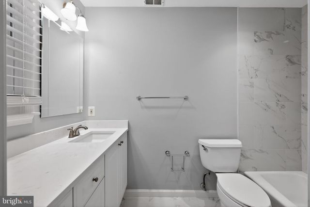 7333 LEWINSVILLE PARK CT, Mclean, VA 22101