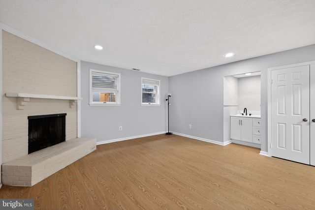 7333 LEWINSVILLE PARK CT, Mclean, VA 22101