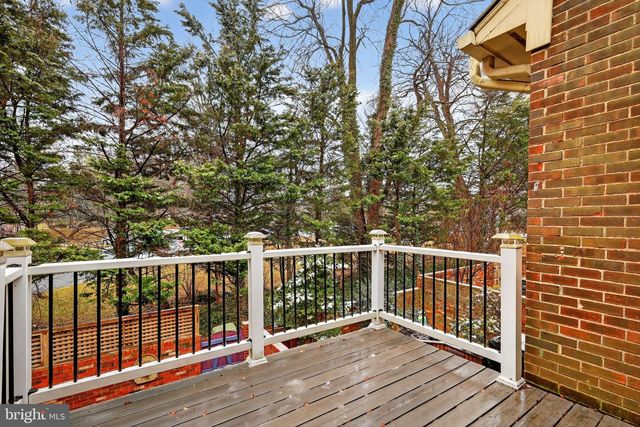 7333 LEWINSVILLE PARK CT, Mclean, VA 22101