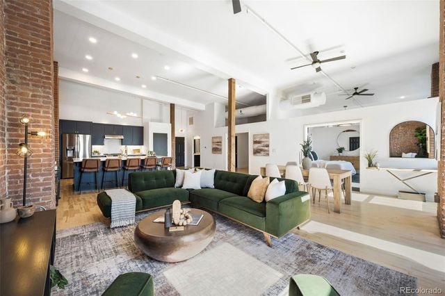 2560 Blake Street 402, Denver, CO 80205