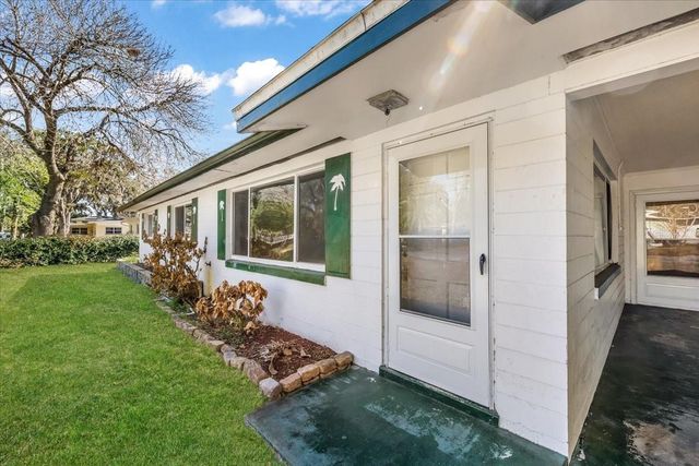 875 VALENCIA ROAD, South Daytona, FL 32119