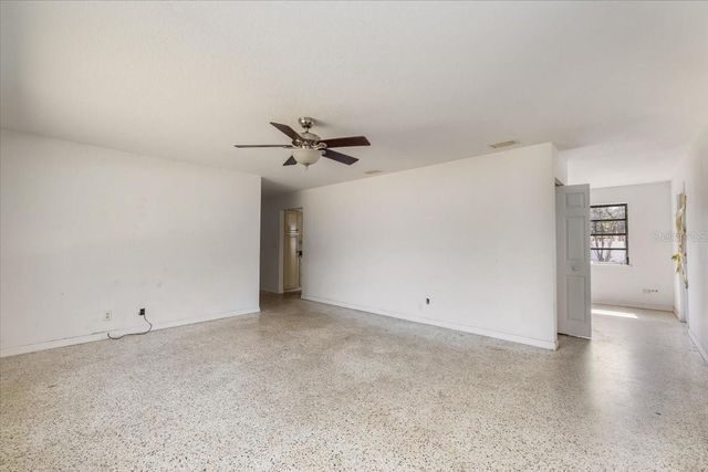 875 VALENCIA ROAD, South Daytona, FL 32119