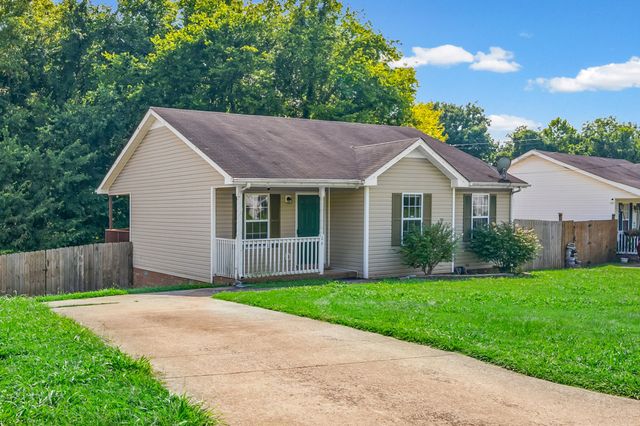 260 Audrea Ln, Clarksville, TN 37042