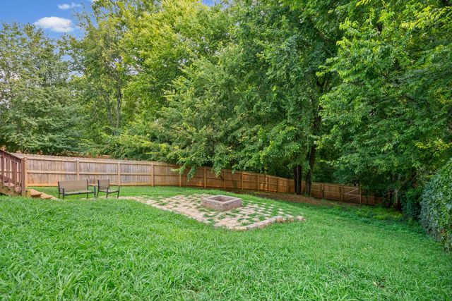 260 Audrea Ln, Clarksville, TN 37042