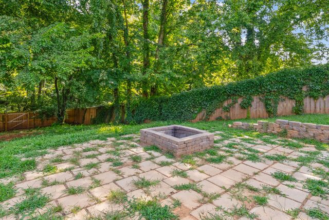 260 Audrea Ln, Clarksville, TN 37042