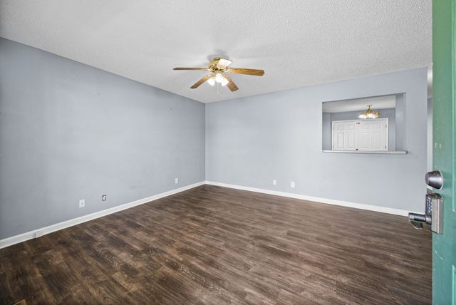 260 Audrea Ln, Clarksville, TN 37042