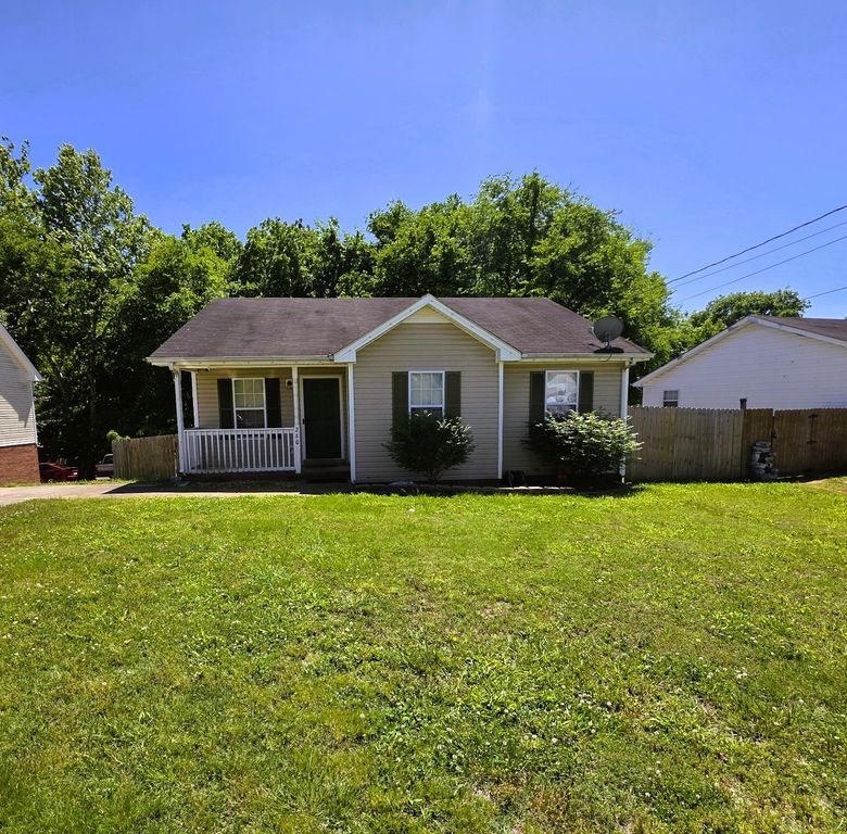 260 Audrea Ln, Clarksville, TN 37042