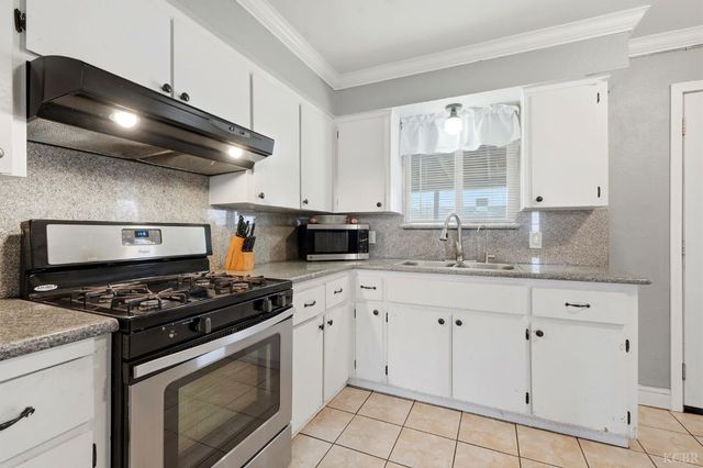 2414 Strepy Avenue, Corcoran, CA 93212