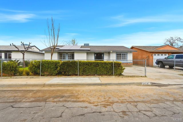 2414 Strepy Avenue, Corcoran, CA 93212
