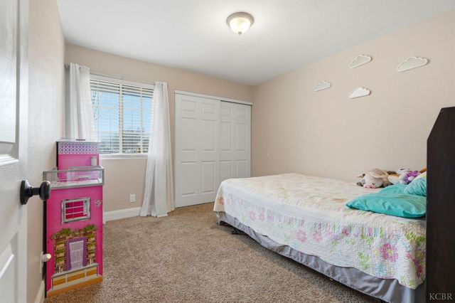 2414 Strepy Avenue, Corcoran, CA 93212