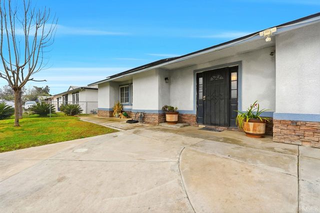 2414 Strepy Avenue, Corcoran, CA 93212