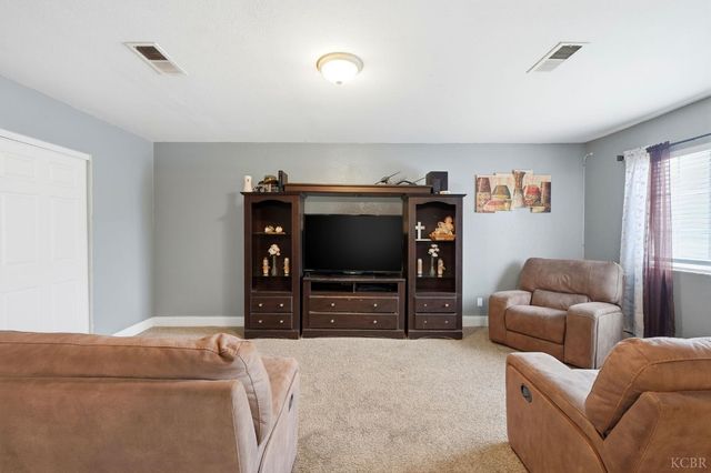 2414 Strepy Avenue, Corcoran, CA 93212