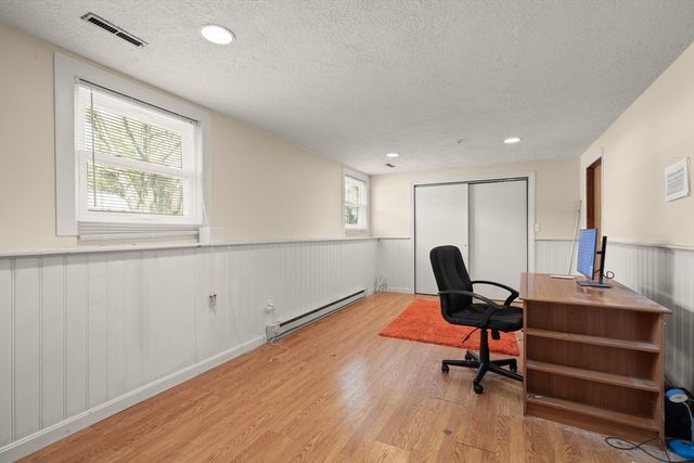 26 Sandy Ridge Cir, Sharon, MA 02067