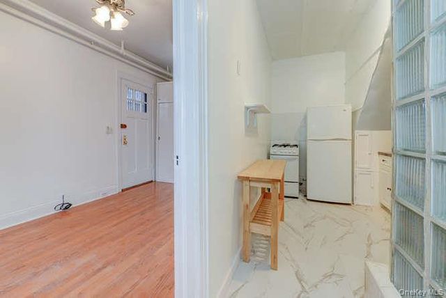 6842 Dartmouth Street Apt1, Forest Hills, NY 11375