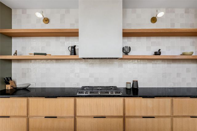 1036 Liberty Park DR 53, Austin, TX 78746