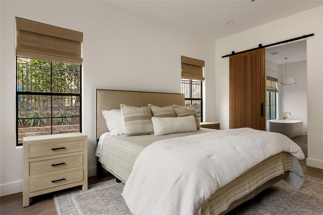 1036 Liberty Park DR 53, Austin, TX 78746