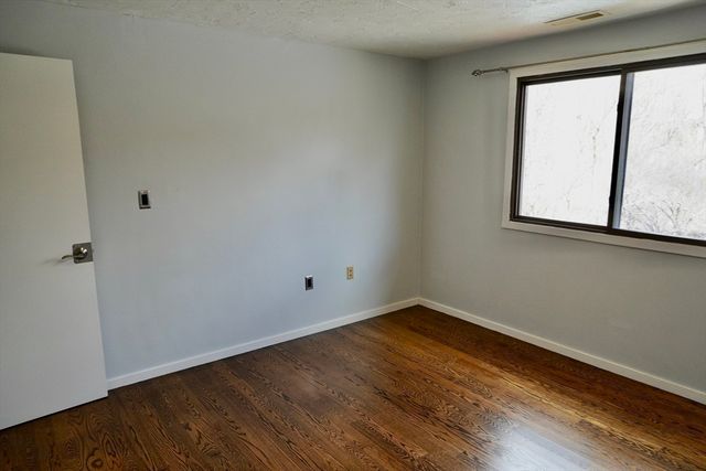 189 Littleton Rd 19, Chelmsford, MA 01824