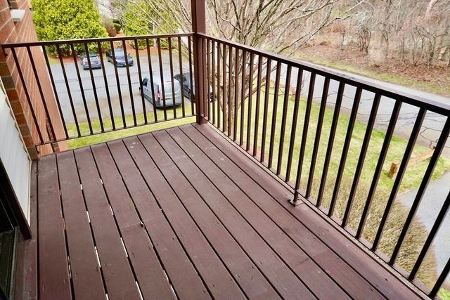 189 Littleton Rd 19, Chelmsford, MA 01824