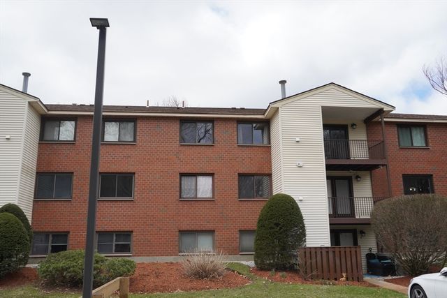 189 Littleton Rd 19, Chelmsford, MA 01824