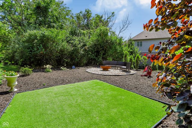 4946 Morgans Creek Court, Carmel, IN 46033