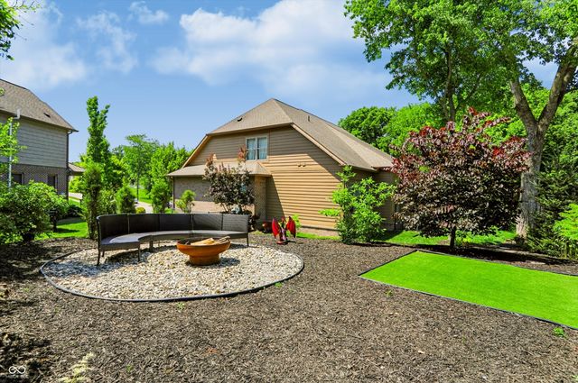 4946 Morgans Creek Court, Carmel, IN 46033
