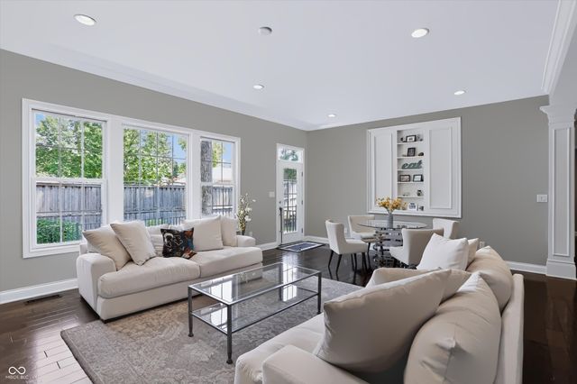4946 Morgans Creek Court, Carmel, IN 46033