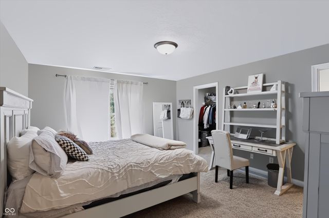 4946 Morgans Creek Court, Carmel, IN 46033