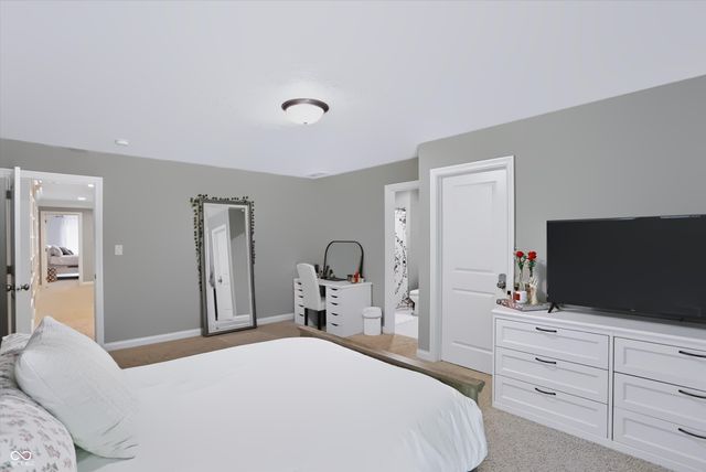 4946 Morgans Creek Court, Carmel, IN 46033