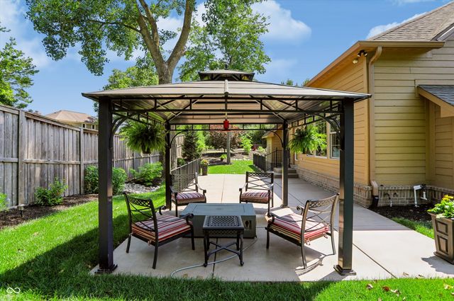 4946 Morgans Creek Court, Carmel, IN 46033