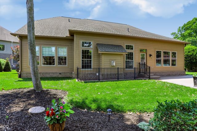 4946 Morgans Creek Court, Carmel, IN 46033