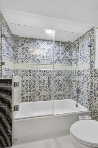 221 Cypress Trace, Royal Palm Beach, FL 33411