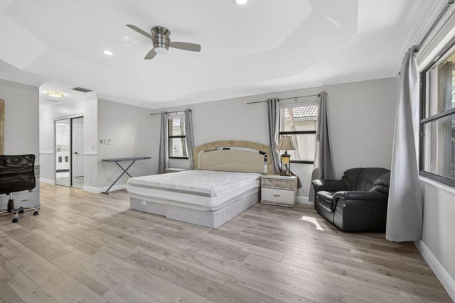 221 Cypress Trace, Royal Palm Beach, FL 33411