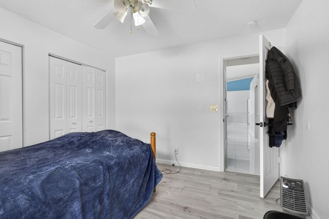 221 Cypress Trace, Royal Palm Beach, FL 33411