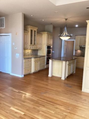 520 Lake Ridge Drive, Russellville, AR 72802